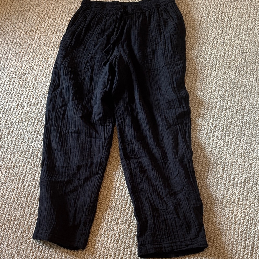 Rails Black Textured Capris